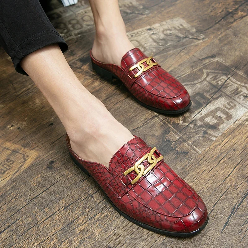 Elegant Croc Embossed Leather Loafer Mule for Women with Chain Buckle Pointed Toe Backless Style