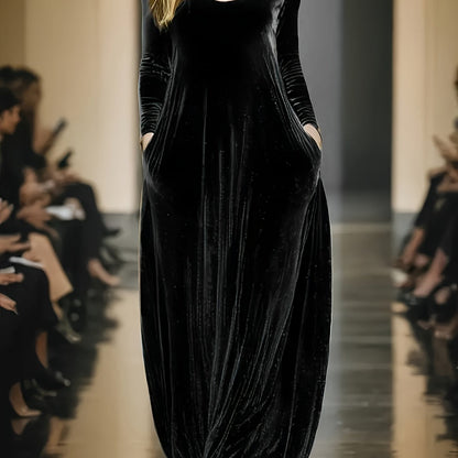 Elegant Velvet Maxi Dress for Women with Scoop Neck Long Sleeve Flowing Caftan Style
