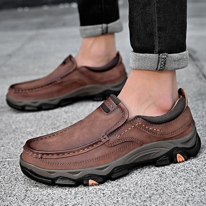 Comfortable Leather Loafer for Women with Moc Toe Slip-On Trail Sole Casual Style