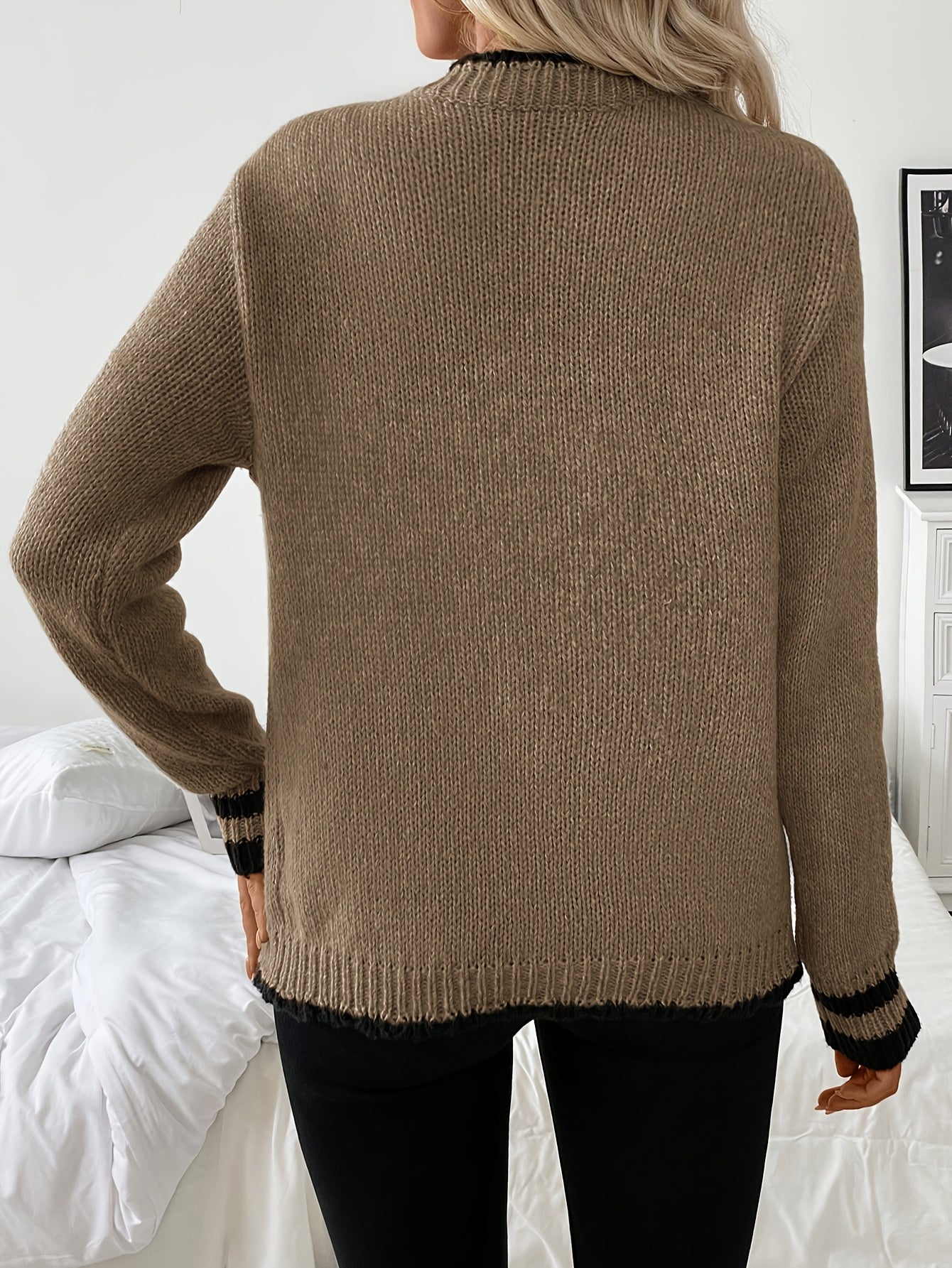 Comfortable Contrast Trim Cardigan Sweater for Women with V Neck Long Sleeve Button Front Knit Style