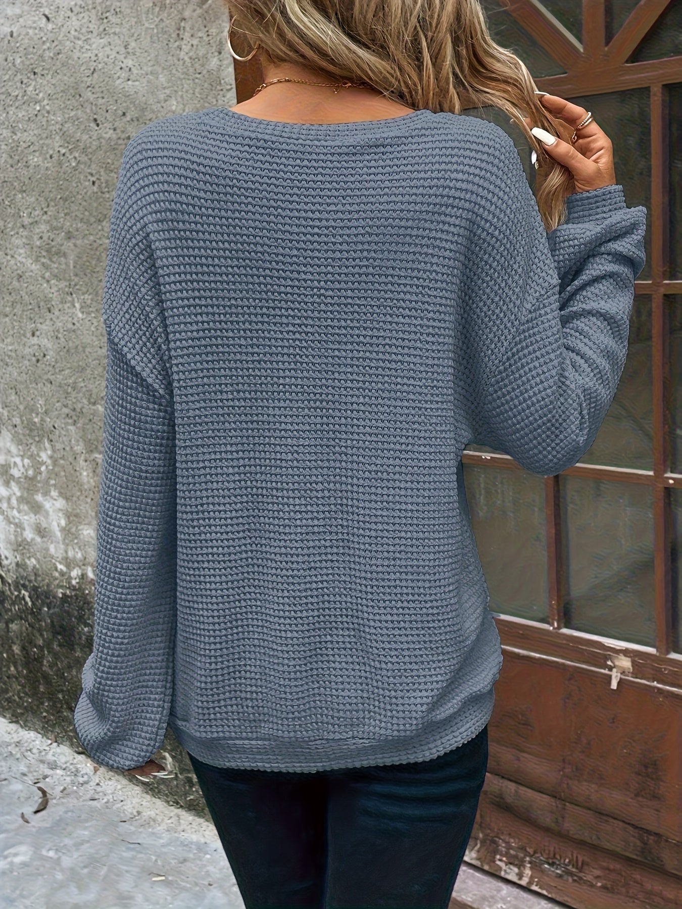 Comfortable Waffle Knit Sweater for Women with Crew Neck Long Sleeve Relaxed Oversized Casual Style