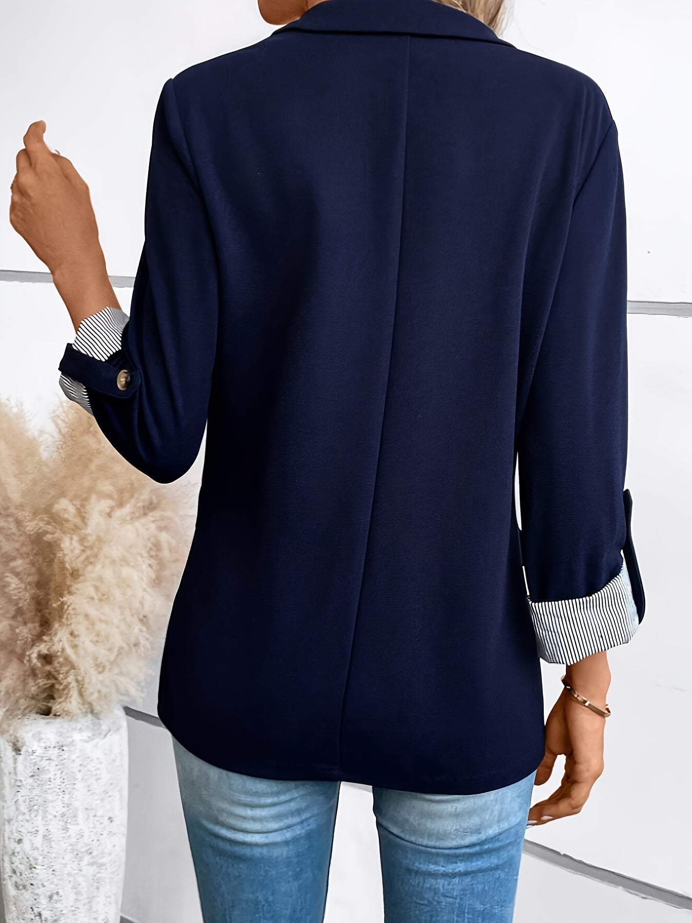 Elegant Blazer Jacket for Women with Notch Lapel Roll Tab Sleeve Striped Cuff Relaxed Style