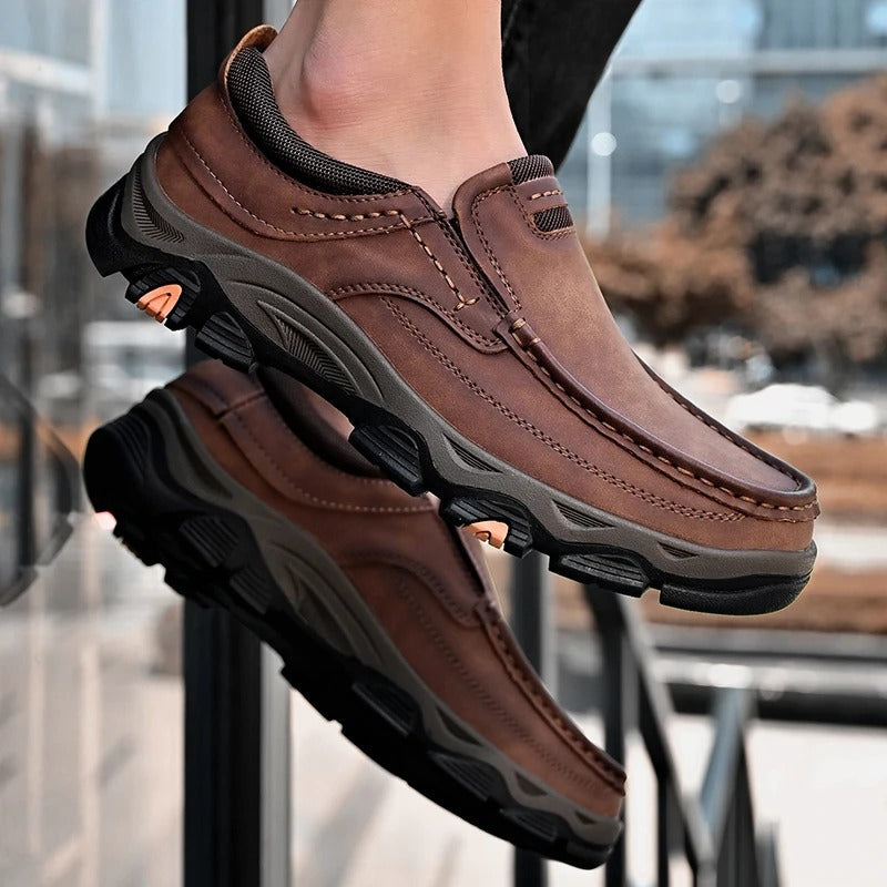 Comfortable Leather Loafer for Women with Moc Toe Slip-On Trail Sole Casual Style