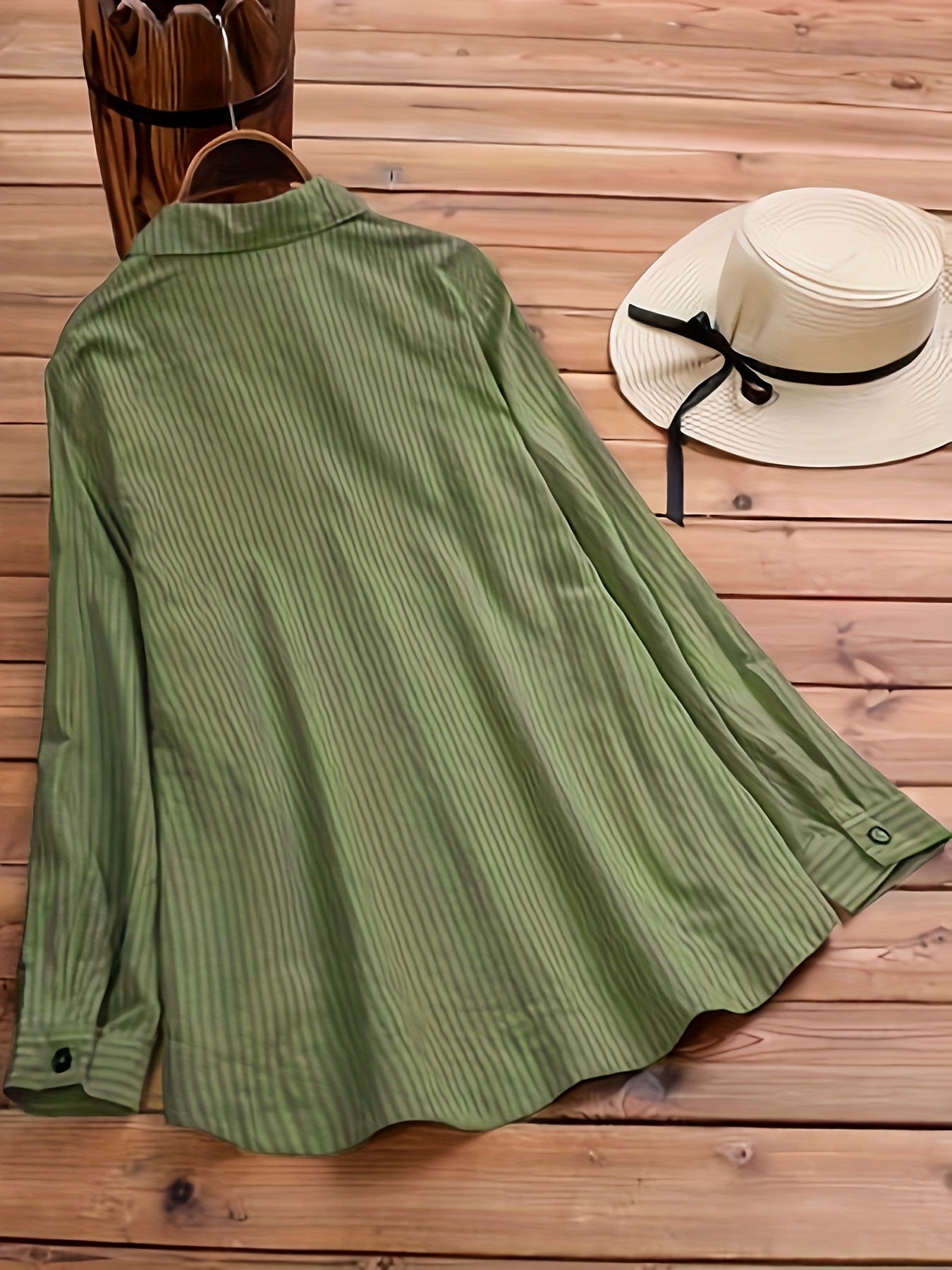 Effortless Striped Tunic Blouse for Women with Collar Long Sleeve Button Front Relaxed Style