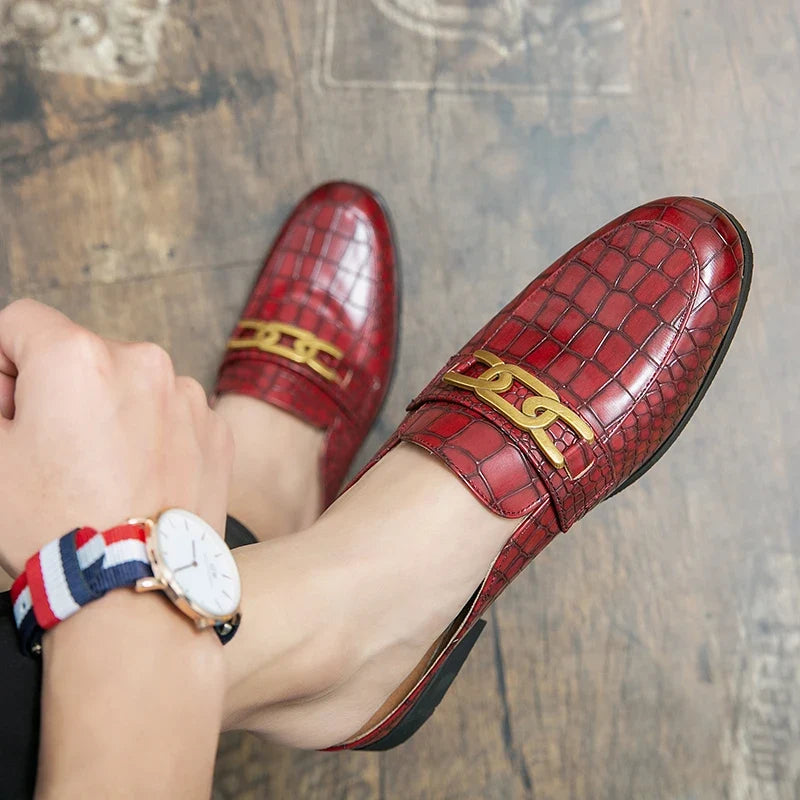 Elegant Croc Embossed Leather Loafer Mule for Women with Chain Buckle Pointed Toe Backless Style