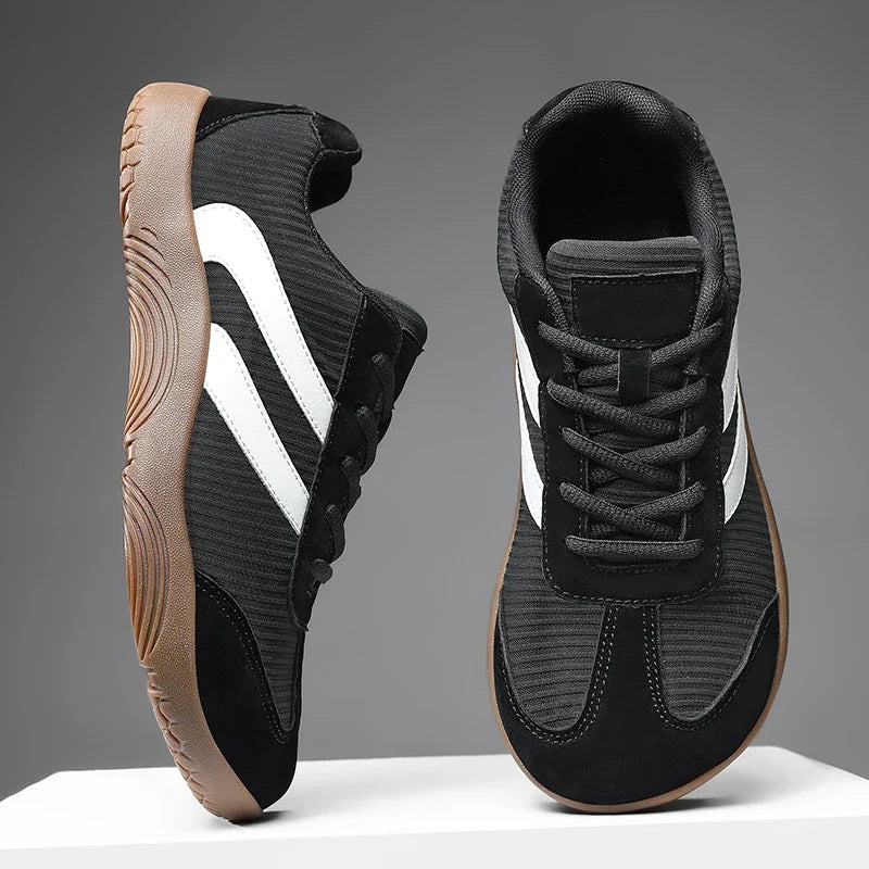 Effortless Canvas Fashion Sneaker for Women with Lace Up Contrast Stripe Gum Sole Casual Style