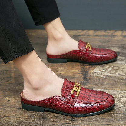 Elegant Croc Embossed Leather Loafer Mule for Women with Chain Buckle Pointed Toe Backless Style