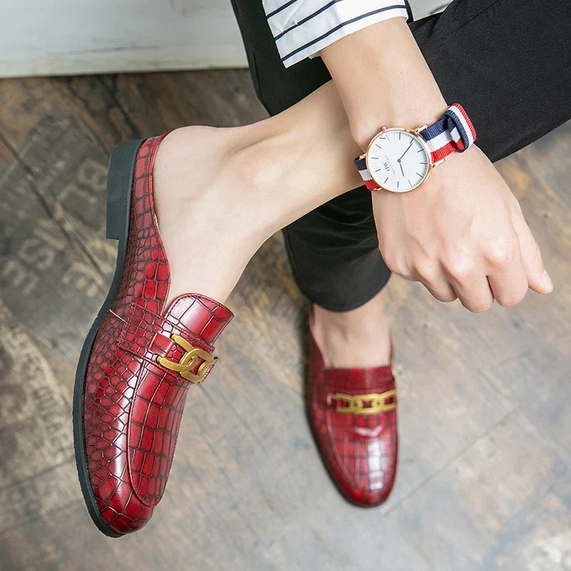 Elegant Croc Embossed Leather Loafer Mule for Women with Chain Buckle Pointed Toe Backless Style