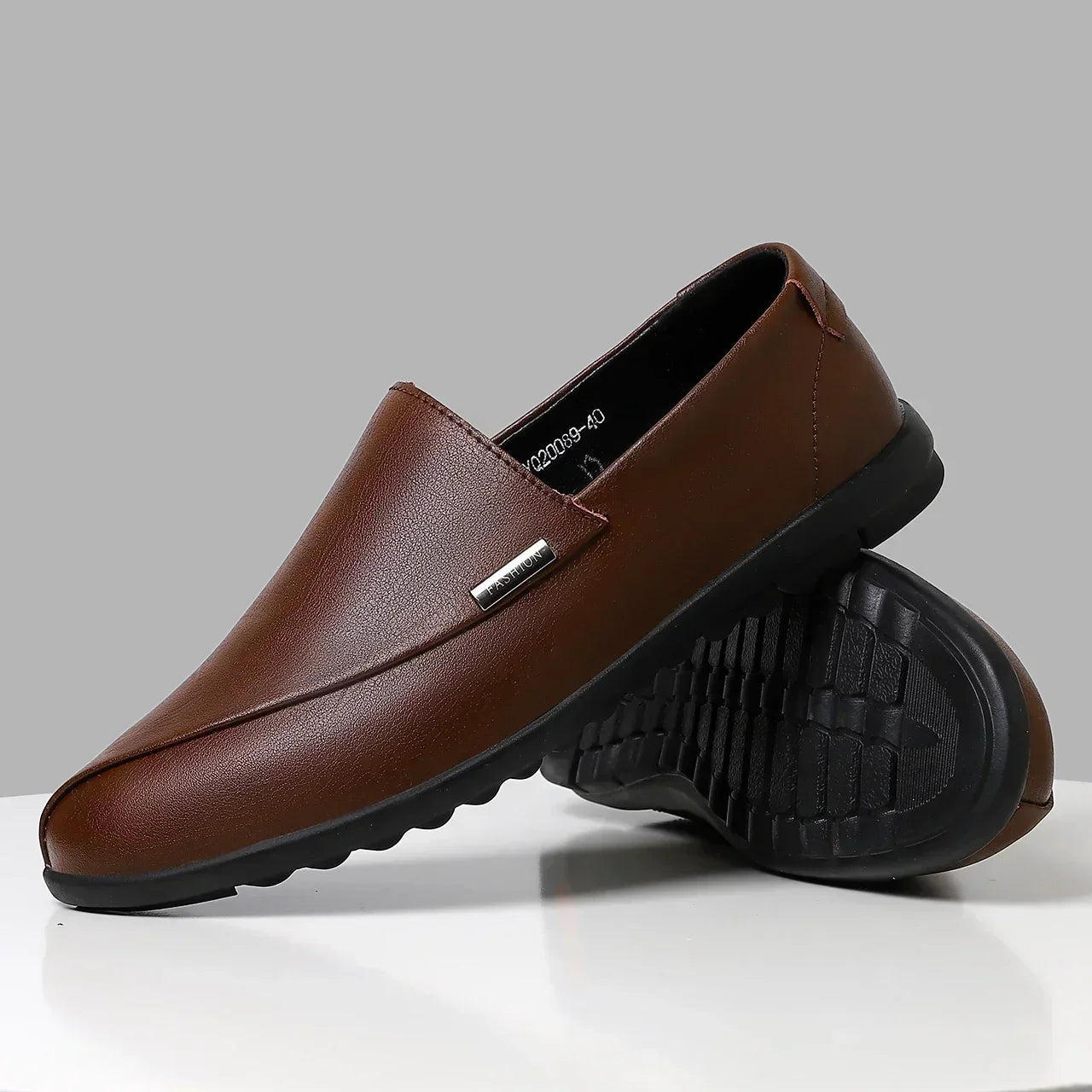 Effortless Leather Loafer for Women with Round Toe Slip On Stitched Detail Casual Style