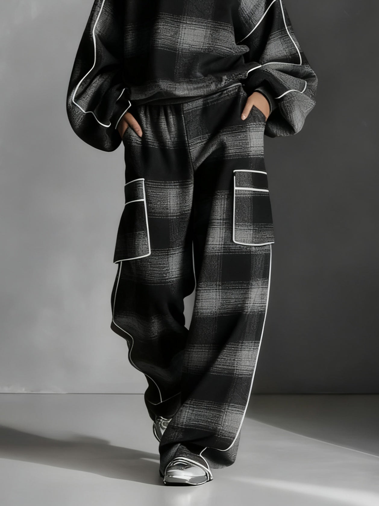 Effortless Black Gray Plaid Two Piece Set for Women with Crew Neck Balloon Sleeve Cargo Pocket Relaxed Style