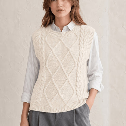 Comfortable Cable Sweater Vest for Women with Crew Neck Sleeveless Relaxed Oversized Knit Style
