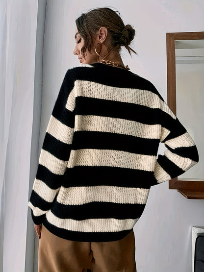 Comfortable Striped Sweater for Women with Crew Neck Long Sleeve Relaxed Oversized Knit Style