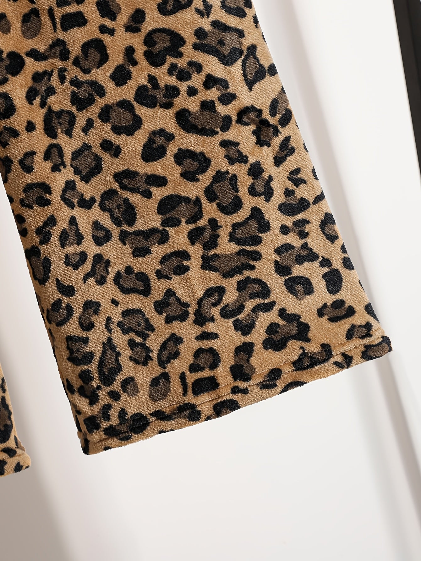 Comfortable Printed Fleece Pajama Pants for Women with High Waist Drawstring Wide Leg Cozy Style