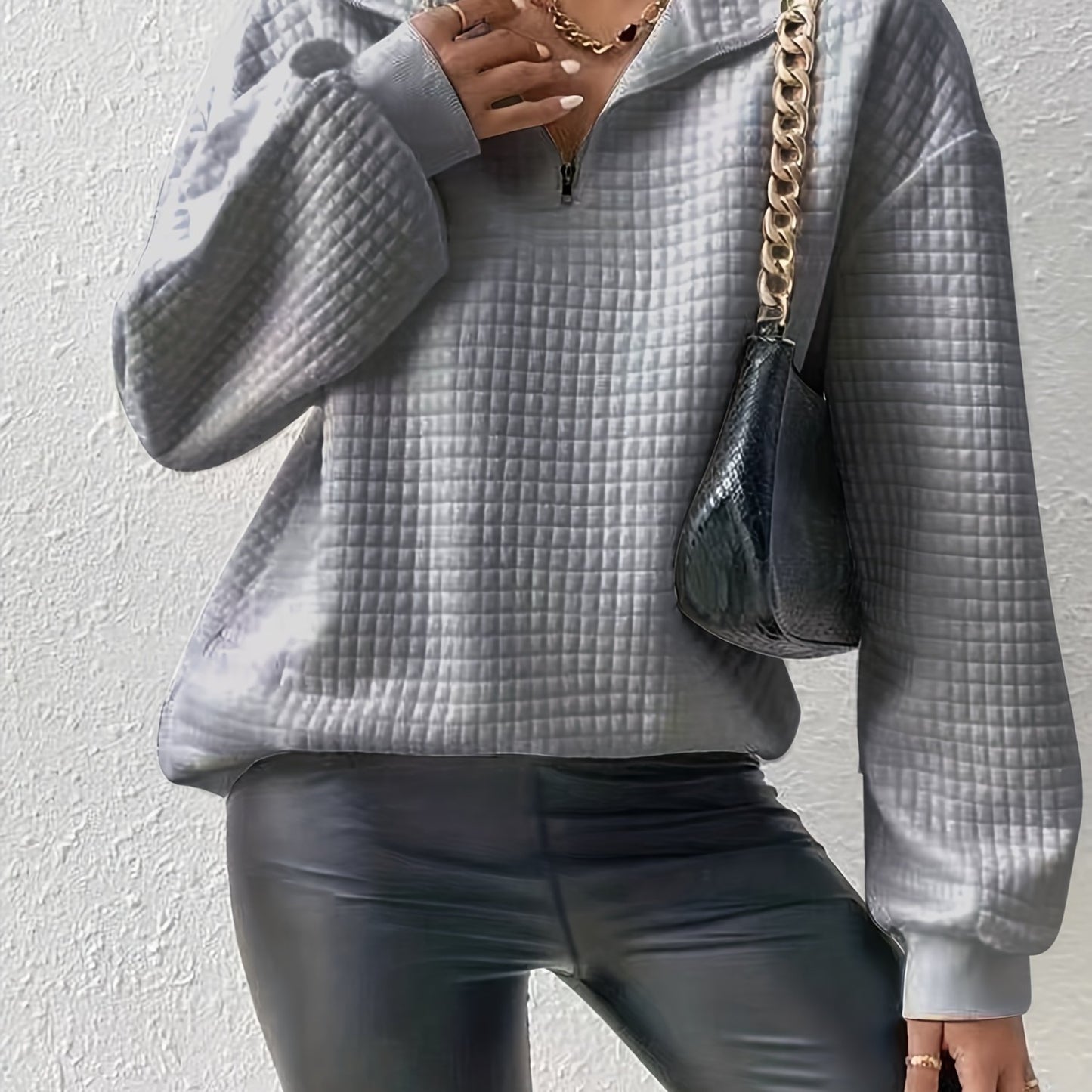 Comfortable Quilted Sweatshirt for Women with Half Zip Collar Long Sleeve Oversized Casual Style