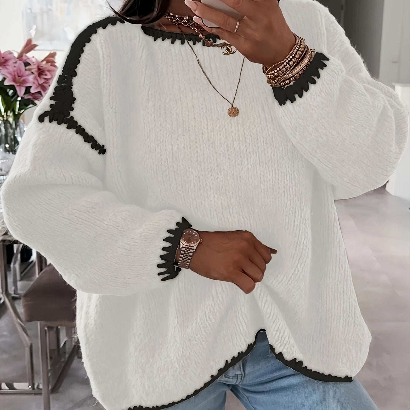 Comfortable Contrast Trim Sweater for Women with Crew Neck Long Sleeve Relaxed Oversized Knit Style