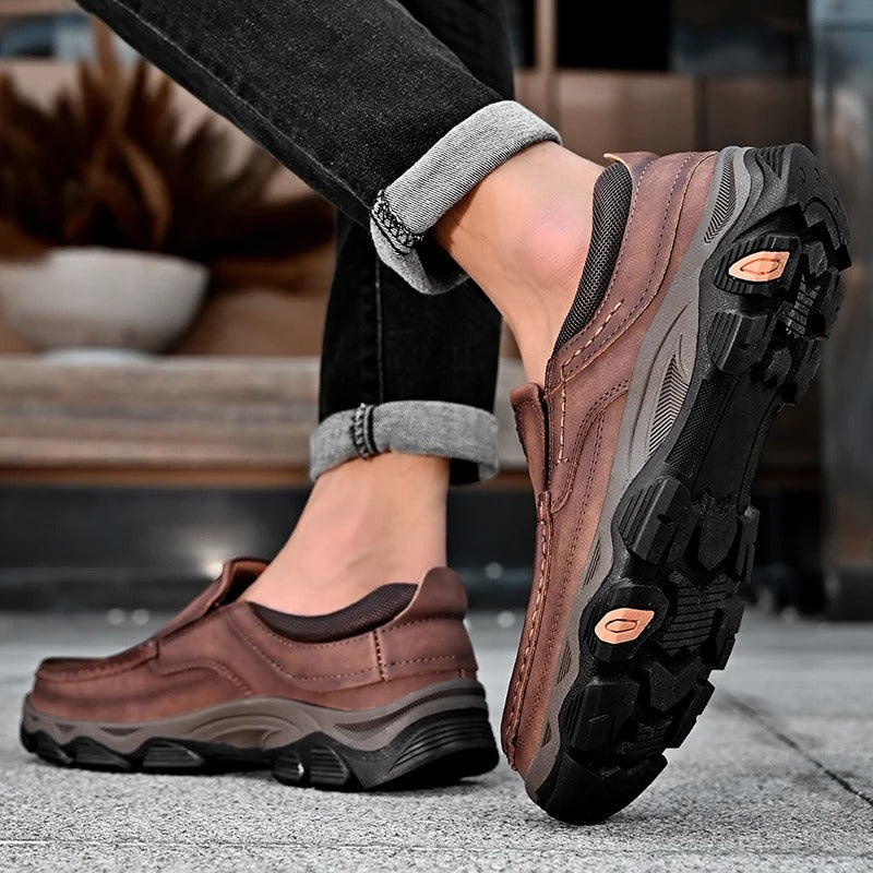 Comfortable Leather Loafer for Women with Moc Toe Slip-On Trail Sole Casual Style