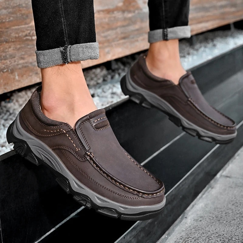 Comfortable Leather Loafer for Women with Moc Toe Slip-On Trail Sole Casual Style